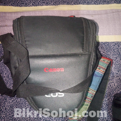 Canon EOS 1200D